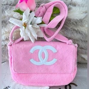 NEW Chanel Precision Velour Plush Pink Crossbody Bag